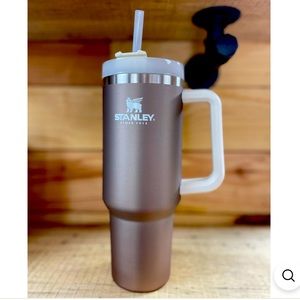 Stanley Adventure Quencher Travel Tumbler in Rose Glow